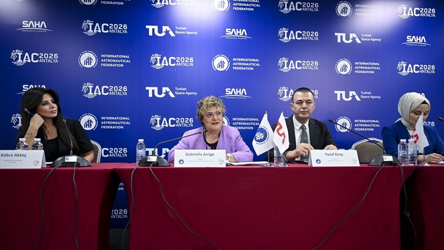 IAF Başkanı Arrigo ile TUA Başkanı Kıraç IAC 2026'da basın mensuplarıyla bir araya geldi