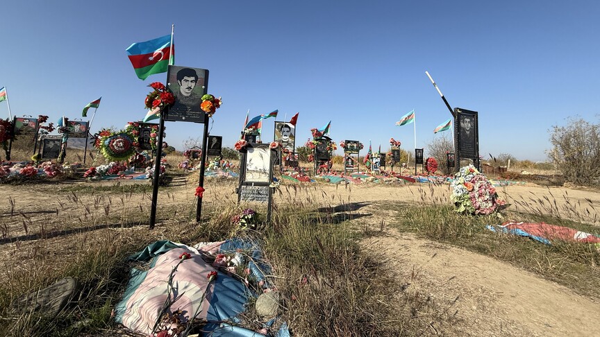 Azerbaycan'da  Karabağ savaşlarında kaybolan 3 bin 682 kişinin akıbeti araştırılıyor