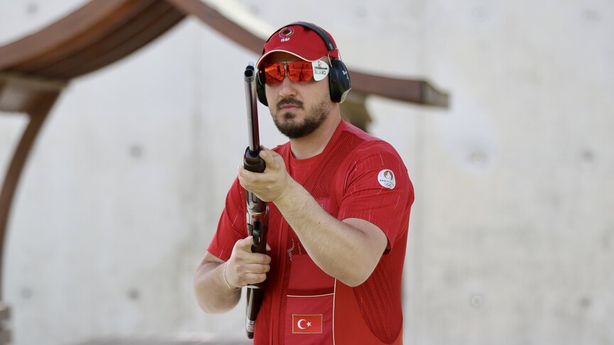 Milli atıcı Nedim Tolga Tunçer'den Plak Atışları Avrupa Şampiyonası'nda altın madalya
