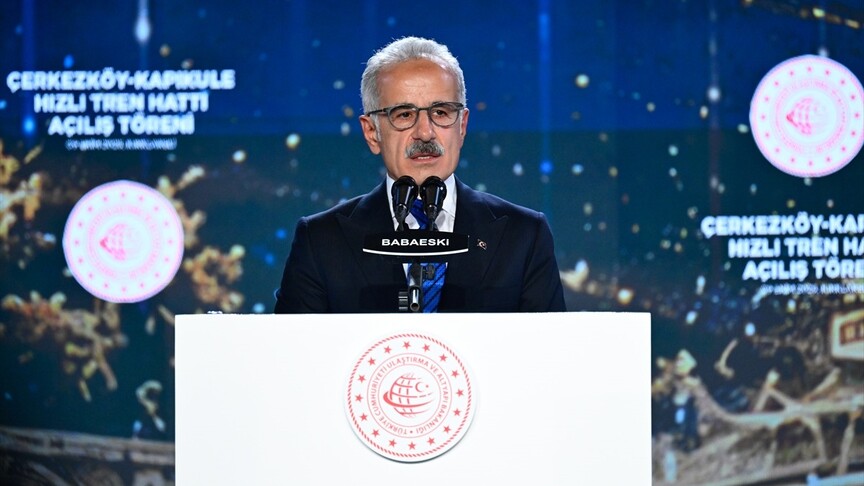 Bakan Uraloğlu: Demir yolu ağımızı 14 bin 272 kilometreye ulaştırdık