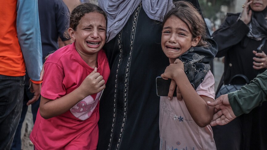 İsrail'in ateşkese rağmen Gazze'ye düzenlediği saldırılarda biri hamile olmak üzere 8 Filistinli yaralandı