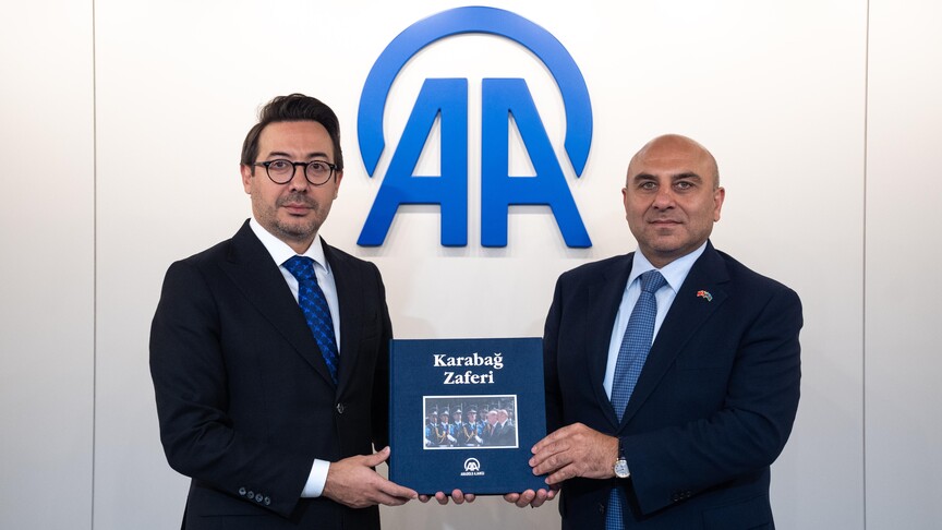 Azerbaycan'ın Ankara Büyükelçisi Aslanov, AA'yı ziyaret etti