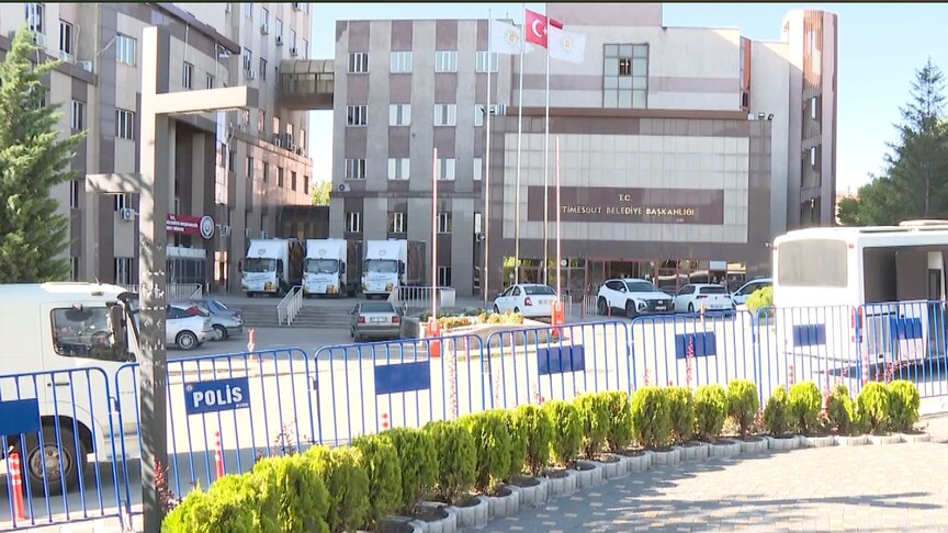 Etimesgut Belediyesine yönelik "yolsuzluk" soruşturmasında 25 gözaltı