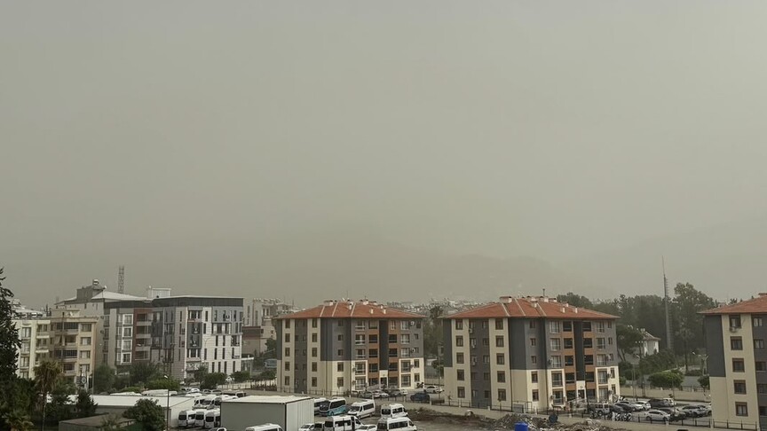 Hatay'da toz taşınımı etkili oluyor