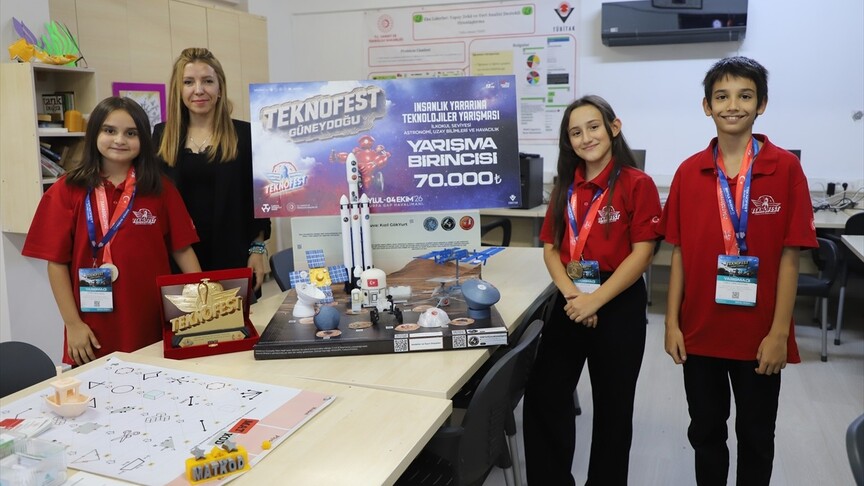 Mars yolculuğunu sınıflara taşıyarak TEKNOFEST'te birinci olan "Gökyurt", yeni projelere odaklandı