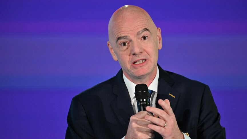 FIFA Başkanı Infantino, Dünya Kupası'nı yatırımcılara açma fikri nedeniyle özür diledi