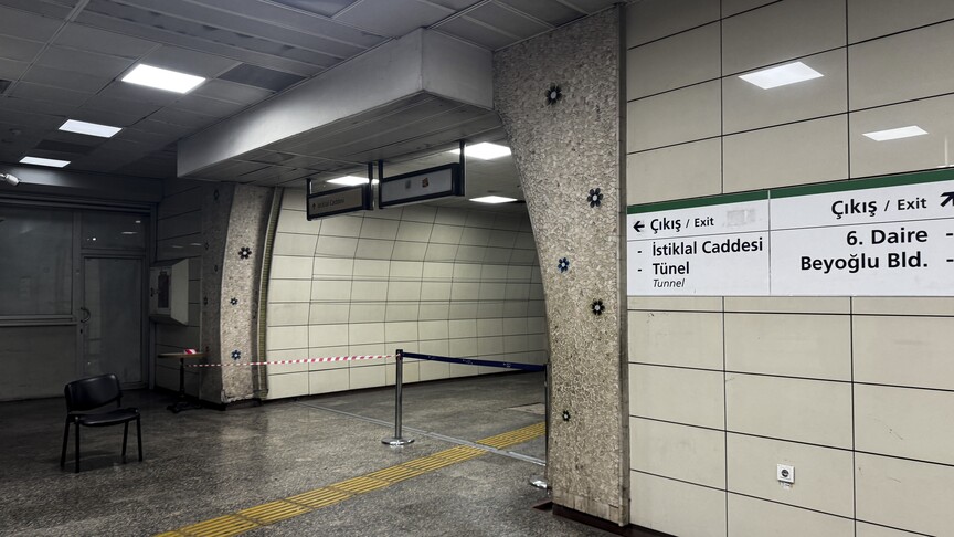 İstanbul'da aksayan bazı tramvay ve metro seferleri yeniden başladı
