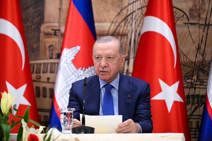 Cumhurbaşkanı Erdoğan: Kamboçya'yı, Güneydoğu Asya bölgesinde önemli bir ortağımız olarak görüyorum