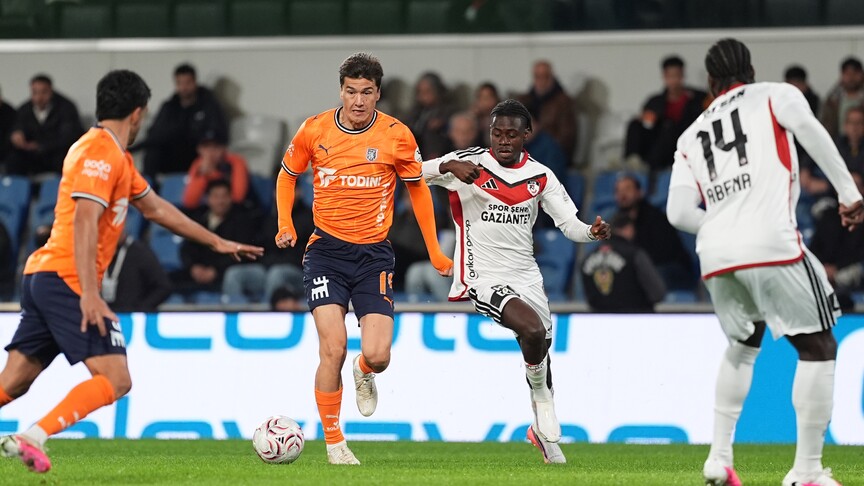 Süper Lig'de Başakşehir, Gaziantep FK'yı mağlup etti