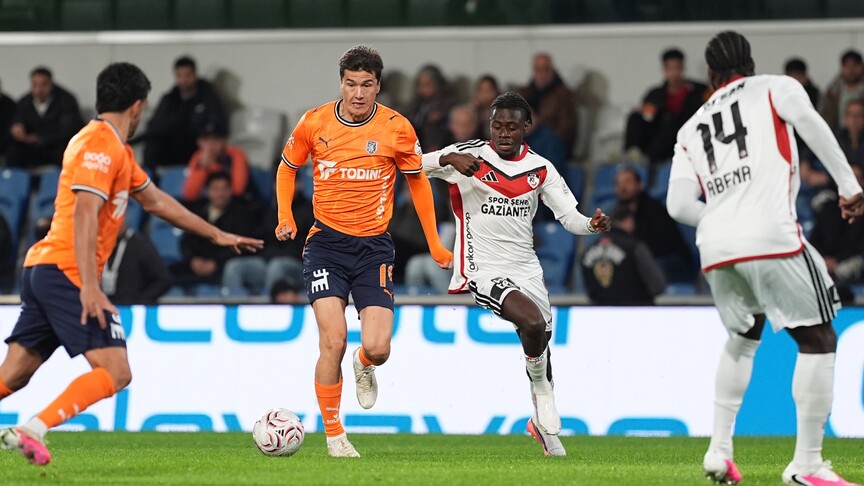 Süper Lig'de Başakşehir, Gaziantep FK'yı mağlup etti