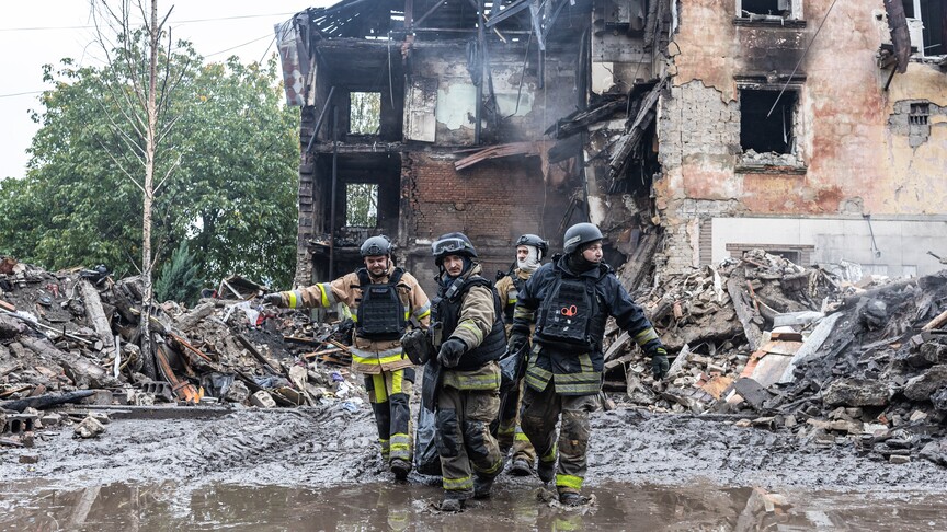 Rusya: Kiev'de askeri sanayi tesisleri ile füze ve İHA depolarını vurduk