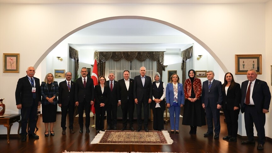 TBMM Başkanı Kurtulmuş, Türkiye'nin Bişkek Büyükelçiliğini ziyaret etti