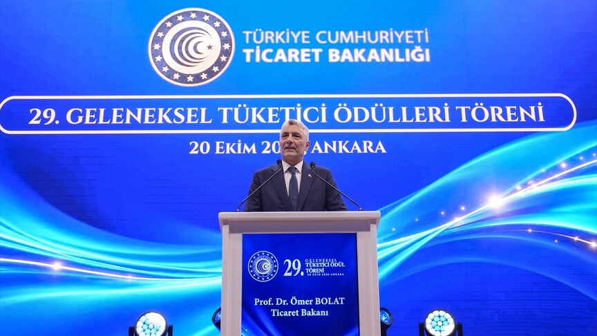 Bakan Bolat: Fiyat etiketi ve fahiş fiyat denetimlerini aralıksız sürdürüyoruz