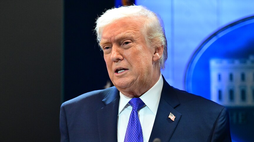 Trump, veri merkezlerine kendi elektriklerini üretmeleri ve yerel halka kar payı ödemeleri çağrısı yaptı