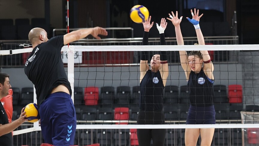 Merinos Voleybol, yenilmezlik serisini sürdürmenin peşinde