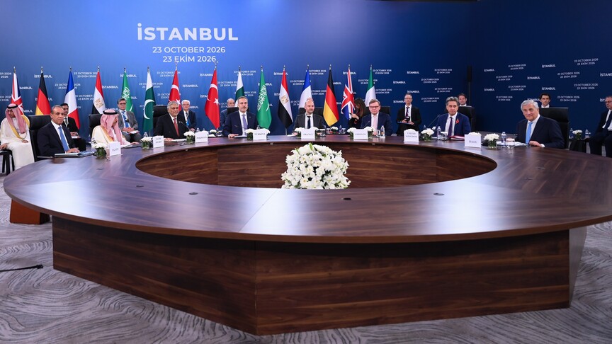Fransa Dışişleri Bakanı Barrot, barış için çalışmak isteyen ülkelerin İstanbul'da buluştuğunu söyledi