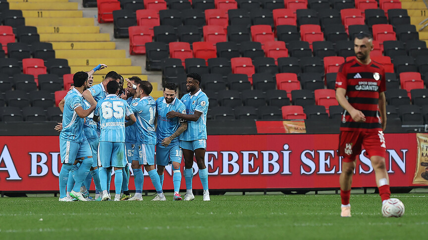 Erzurumspor FK, deplasmanda Gaziantep FK'yi 3-1 mağlup etti