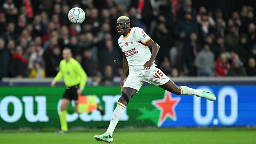 Galatasaray-Fenerbahçe derbisinde gözler golcülerde
