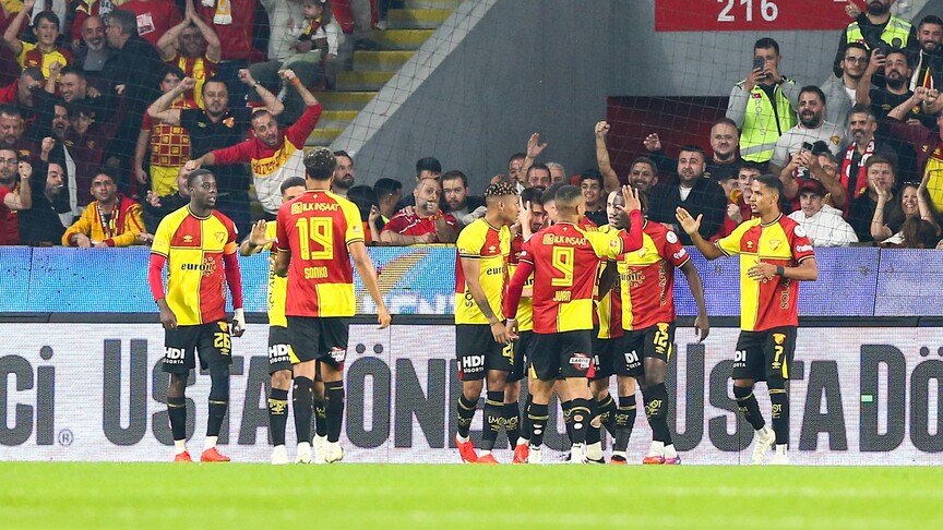 Göztepe, Arca Çorum FK'yı 2-0 mağlup etti