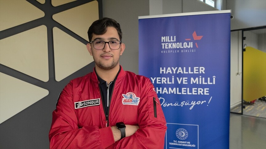 Mavi Vatan'ın koruyucularını yazdı, TEKNOFEST'te birinci oldu
