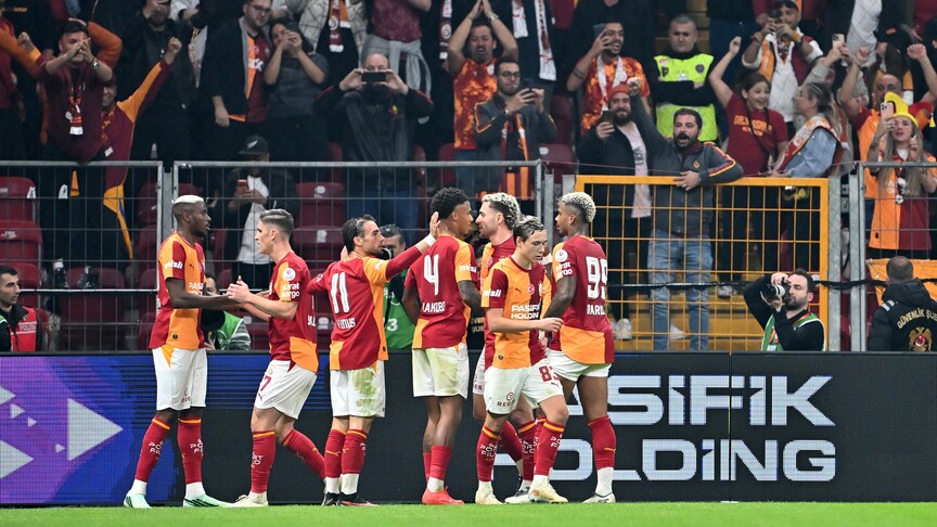 Galatasaray, Süper Lig'de Fenerbahçe'yi 2-1 yendi