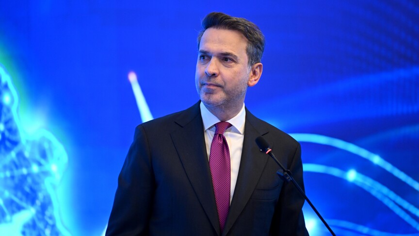 Bakan Bayraktar'dan İtalyan enerji şirketi Eni ile işbirliği mesajı