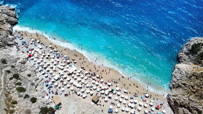 Türkiye'nin 2027'de 70 milyar dolar turizm gelirine ulaşması hedefleniyor