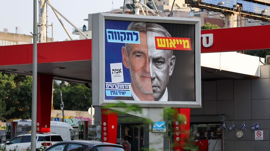 Netanyahu’s bloc narrowly leads Israeli opposition with around 28% of votes counted