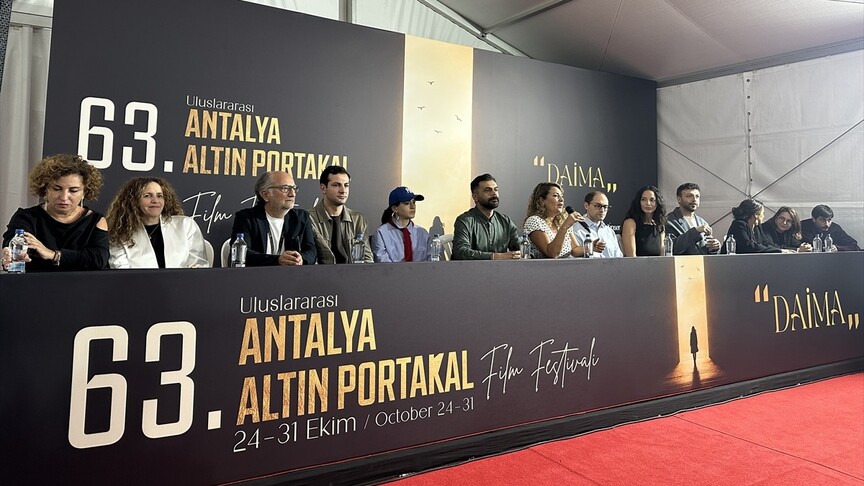Antalya Altın Portakal Film Festivali'nde "Kadim Mavi" filminin dünya prömiyeri yapıldı