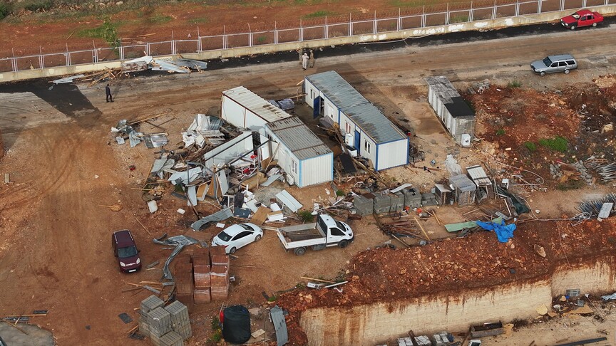 Antalya'da hortum nedeniyle parçalanan iki konteynerdeki 4 kişinin ölümüne ilişkin 2 zanlı tutuklandı