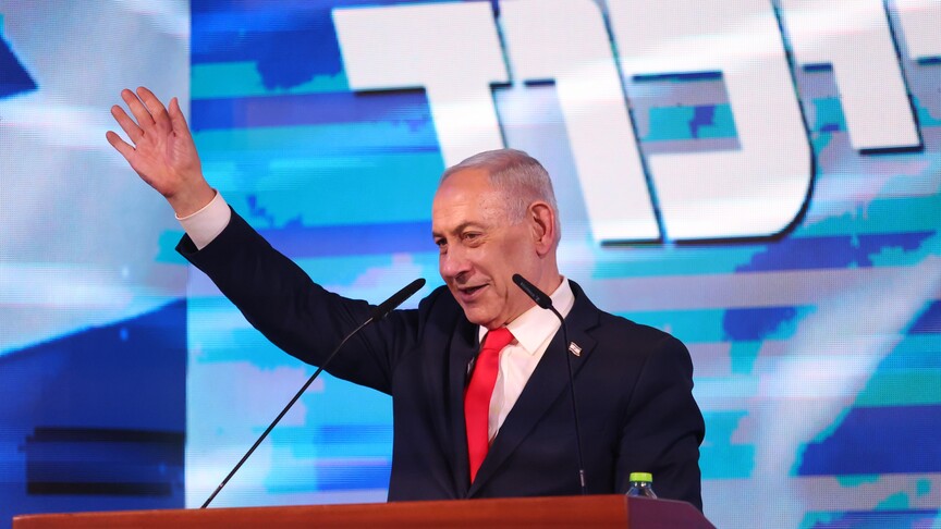 Netanyahu’s bloc projected to win 56 seats, Eisenkot-led parties 48 as Israeli vote count reaches 66%
