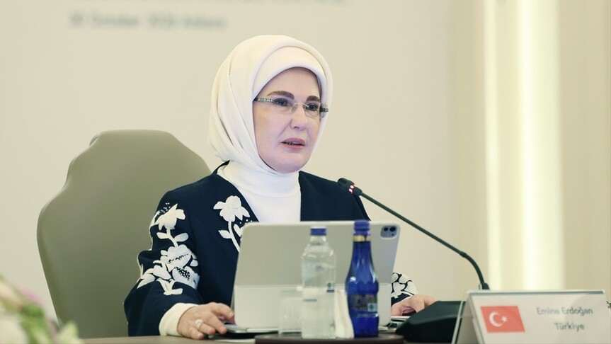 Emine Erdoğan: Kadınların toplum hayatında güçlü konumları olması, medeniyet coğrafyamıza yabancı bir tecrübe değildir