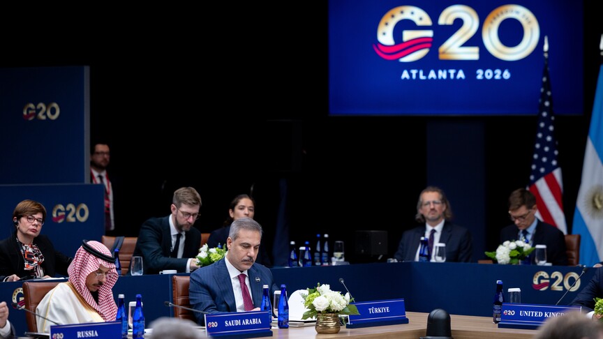 Turkish foreign minister attends G20 meeting in US