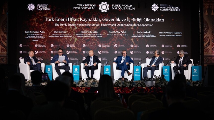 Türk Dünyası Diyalog Forumu kapsamında "Türk Enerji Ufku" paneli düzenlendi