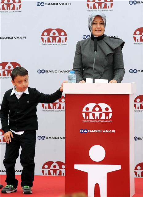METIN SABANCI OKULLARININ ACILIS TORENI