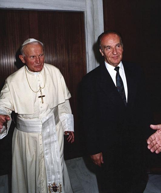 ''BILGE KRAL'' ALIYA IZZETBEGOVIC'IN VEFATININ 8. YILDONUMU