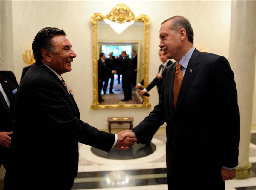BASBAKAN ERDOGAN, MEDYA YONETICILERIYLE BIR ARAYA GELDI