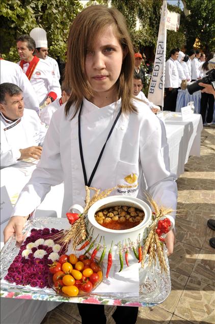 KAPADOKYA'DA YEMEK FESTIVALI YAPILDI