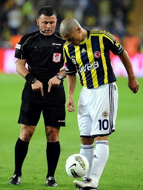 HAKEM ILKER MERAL - ALEX DE SOUZA
