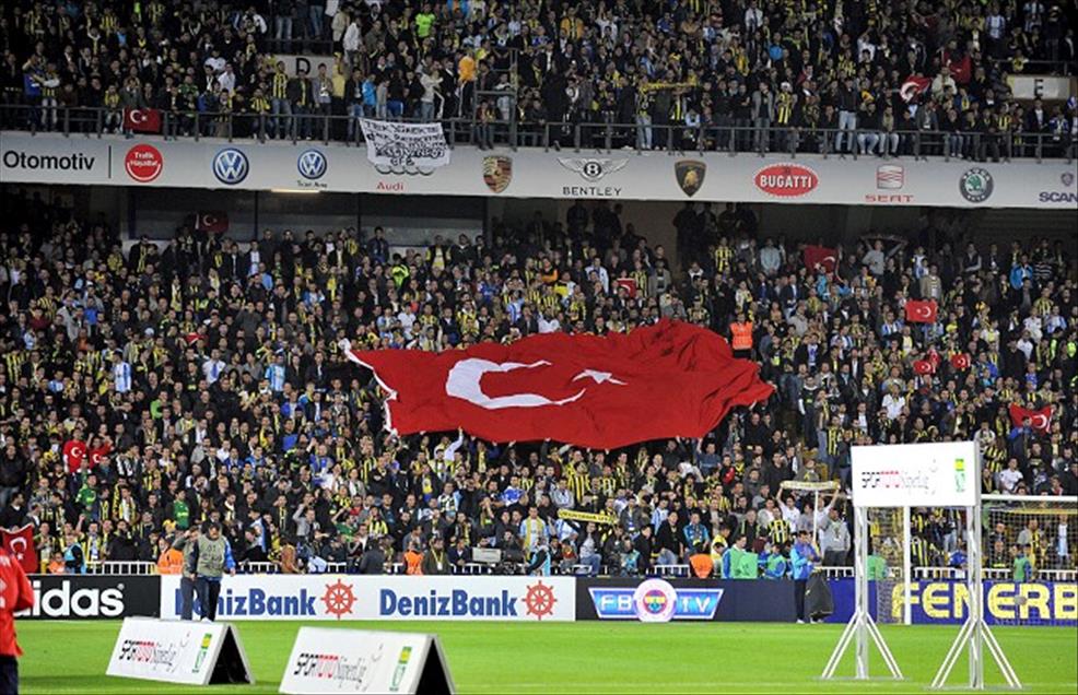 FENERBAHCELI TARAFTARLAR
