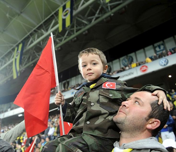 FENERBAHCELI TARAFTARLAR
