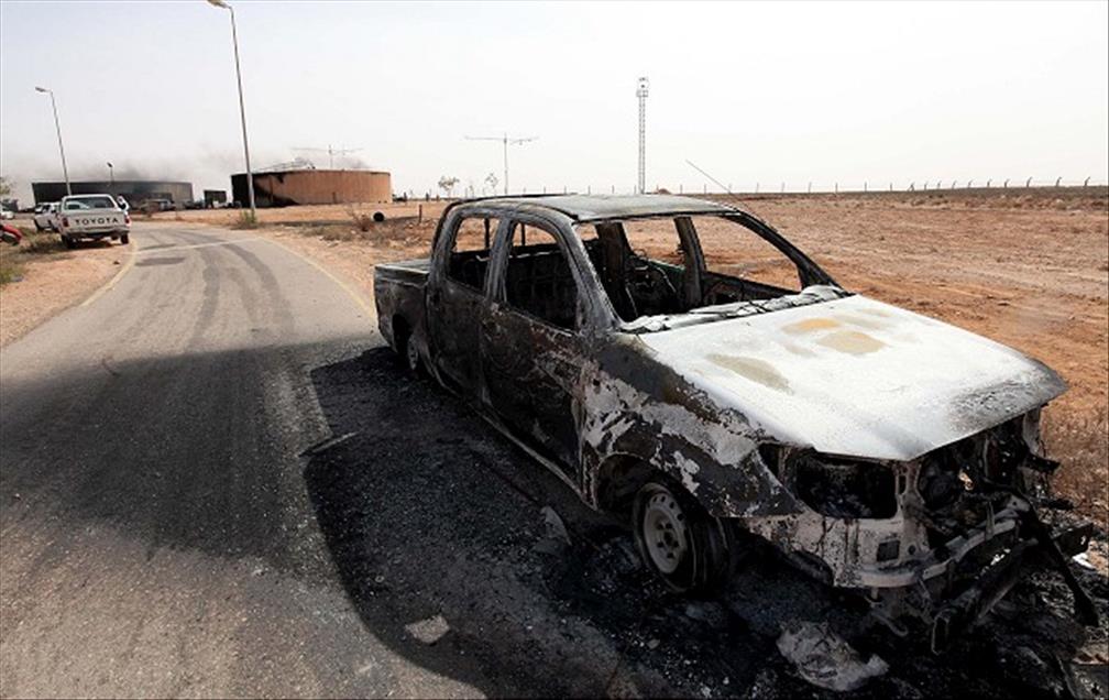 SIRTE'DE YAKIT DEPOSU INFILAK ETTI