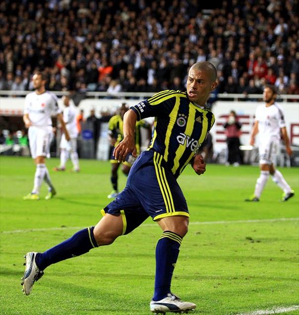 BESIKTAS-FENERBAHCE SPOR TOTO SUPER LIG MACI