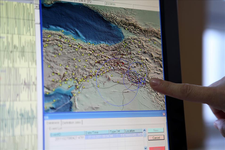 DEPREM HASARINA ''UYDUYLA JET TESPIT''