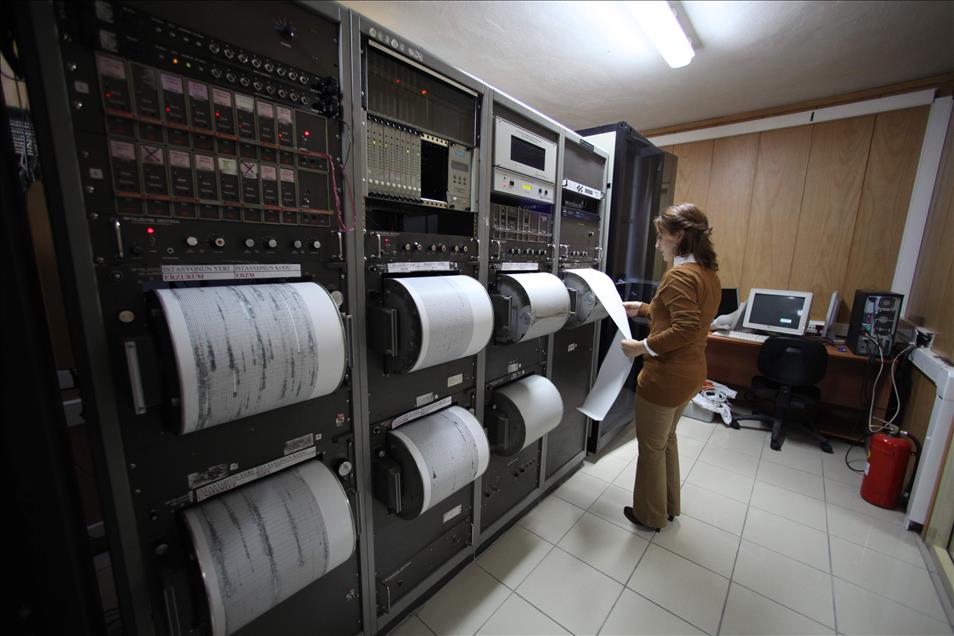 DEPREM HASARINA ''UYDUYLA JET TESPIT''