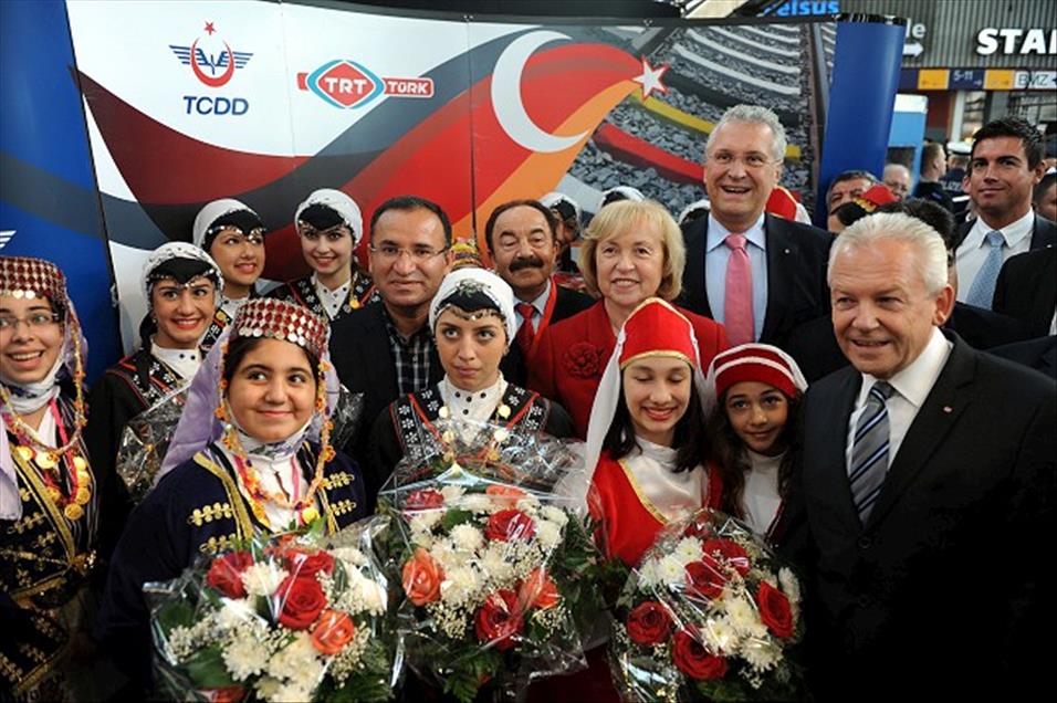 TRT ALMANYA TRENI ALMANYA'YA GELDI