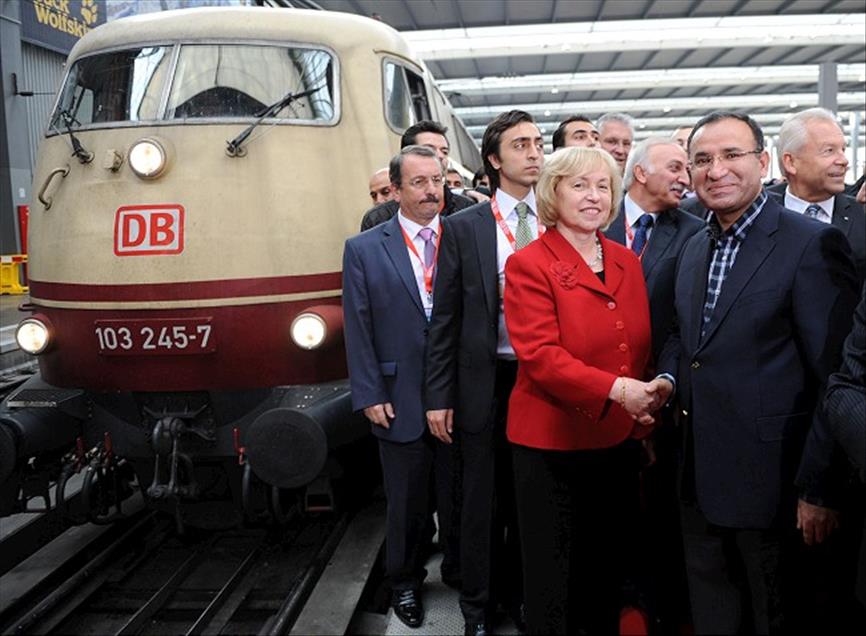 TRT ALMANYA TRENI ALMANYA'YA GELDI