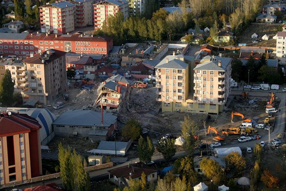 VAN'DAKI DEPREM