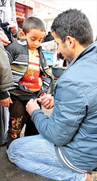 DEPREM BOLGESINDE BAYRAM HAZIRLIGI