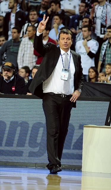 BESIKTAS MILANGAZ - FENERBAHCE ULKER MACI